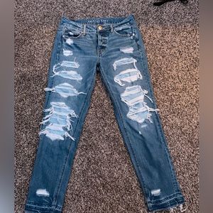 American Eagle Ripped Jeans, size 4